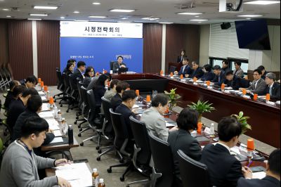 시정전략회의(실국장단 간담회) 20260326 시정전략회의_26_resize.jpg