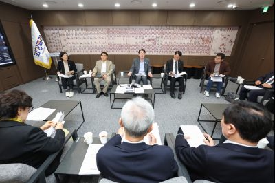 공공기관장 간담회 0D0A5841_resize.jpg