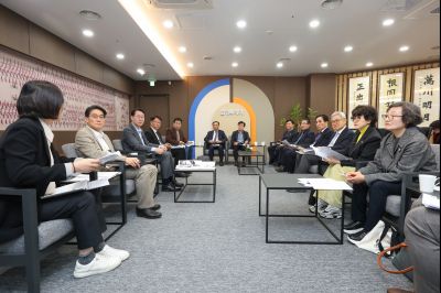 공공기관장 간담회 0D0A5848_resize.jpg