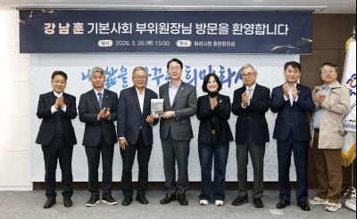 차담(강남훈 기본사회 부의원장) 20260326 강남훈 기본사회 부의원장 차담_16_resize.jpg