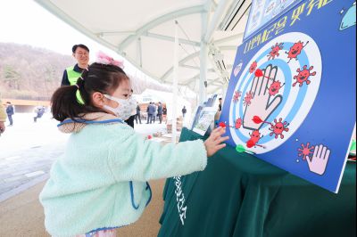 2026년 식목행사 0D0A0939_resize.jpg