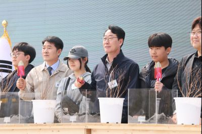 2026년 식목행사 0D0A1802_resize.jpg