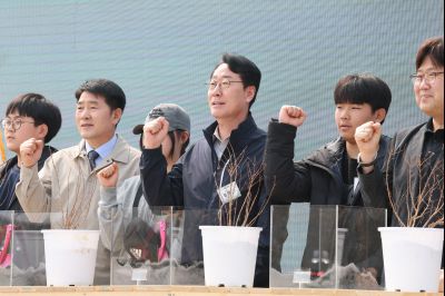 2026년 식목행사 0D0A1852_resize.jpg