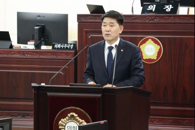 화성시의회 개원 35주년 기념식 및 제249회 임시회 제2차 본회의 0D0A4504_resize.jpg