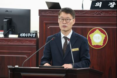 화성시의회 개원 35주년 기념식 및 제249회 임시회 제2차 본회의 0D0A4870_resize.jpg