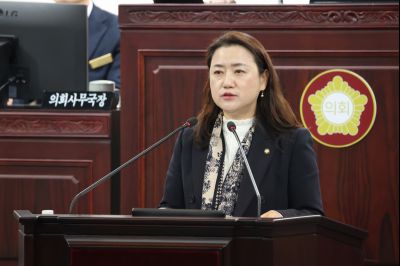 화성시의회 개원 35주년 기념식 및 제249회 임시회 제2차 본회의 0D0A4968_resize.jpg