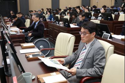 화성시의회 개원 35주년 기념식 및 제249회 임시회 제2차 본회의 0D0A5048_resize.jpg