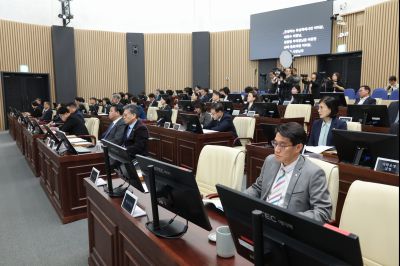 화성시의회 개원 35주년 기념식 및 제249회 임시회 제2차 본회의 0D0A5058_resize.jpg