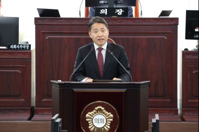 화성시의회 개원 35주년 기념식 및 제249회 임시회 제2차 본회의 0D0A5167_resize.jpg