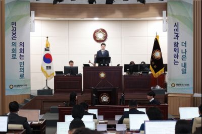 화성시의회 개원 35주년 기념식 및 제249회 임시회 제2차 본회의 0D0A5344_resize.jpg