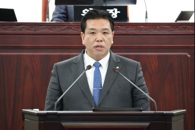 화성시의회 개원 35주년 기념식 및 제249회 임시회 제2차 본회의 0D0A5358_resize.jpg