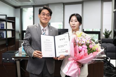신규공직자 임용장 교부 0D0A5521_resize.jpg