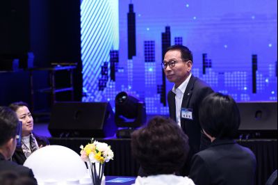 제2회 화성특례시 기업인의 날 기념식 C1KS3186_resize.JPG