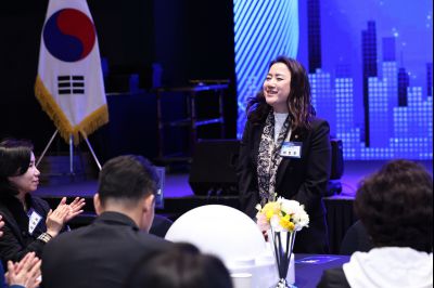 제2회 화성특례시 기업인의 날 기념식 C1KS3215_resize.JPG