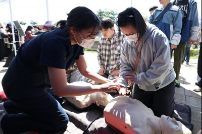 제54회 보건의 날 기념행사 C1KS4444_resize.JPG