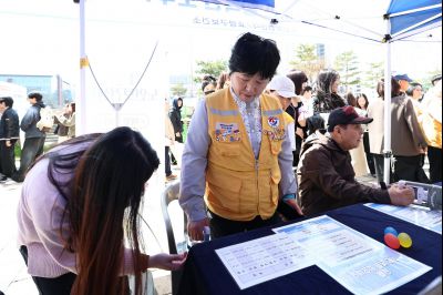 제54회 보건의 날 기념행사 C1KS4467_resize.JPG