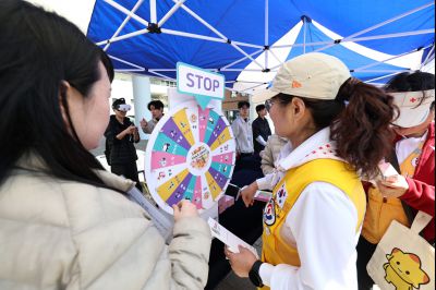 제54회 보건의 날 기념행사 C1KS4477_resize.JPG