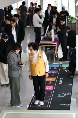 제54회 보건의 날 기념행사 C1KS4520_resize.JPG