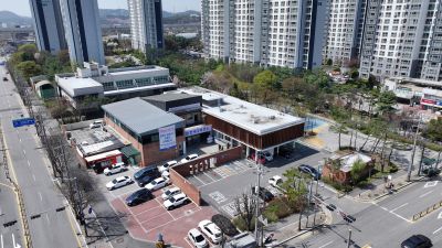 만세구 보건소 청사 항공사진 DJI_20260412192553_0022_D_resize.JPG