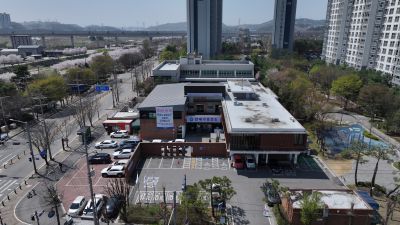 만세구 보건소 청사 항공사진 DJI_20260412192611_0029_D_resize.JPG