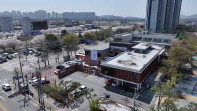 만세구 보건소 청사 항공사진 DJI_20260412192627_0031_D_resize.JPG