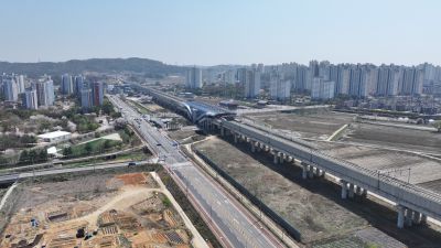 발안천 벚꽃길 및 발안시가지,향남역 일원 항공사진 DJI_20260412194729_0018_D_resize.JPG