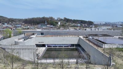 화성 제암리 3.1운동 순국 23인 묘역 및 화성시 독립운동 기념관 항공촬영 DJI_20260413201009_0057_D_resize.JPG