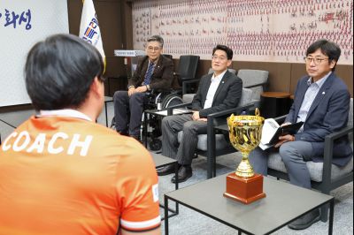 롯데 전국시각장애인축구대회(전맹부) 우승 봉납식 0D0A6238_resize.jpg