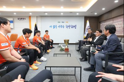 롯데 전국시각장애인축구대회(전맹부) 우승 봉납식 0D0A6289_resize.jpg