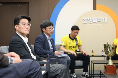 롯데 전국시각장애인축구대회(전맹부) 우승 봉납식 0D0A6343_resize.jpg