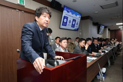 시정전략회의(뱃놀이 축제, 정조 효마라톤 사업 추진 관련) 0D0A6838_resize.jpg