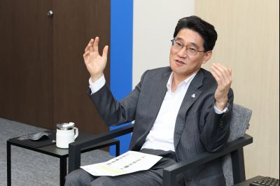 2026년 제4기 5급 승진리더과정 입교생 입교 보고 0D0A0224_resize.jpg