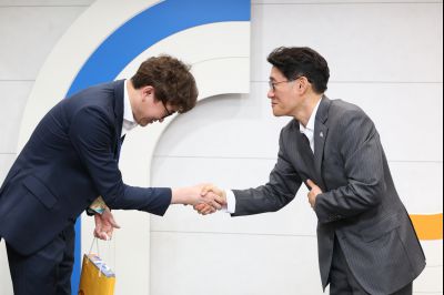 2026년 제4기 5급 승진리더과정 입교생 입교 보고 0D0A0380_resize.jpg