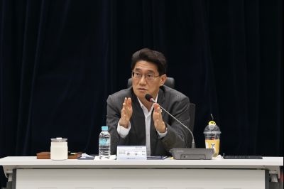 화성시 돌봄통합지원 실행 방안 연구 용역 중간보고회 C1KS6241_resize.JPG