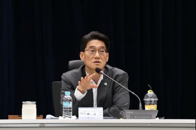 화성시 돌봄통합지원 실행 방안 연구 용역 중간보고회 C1KS6248_resize.JPG