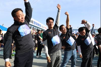 제24회 경기 마라톤 대회 20260419 제24회 경기마라톤대회_25_resize.jpg