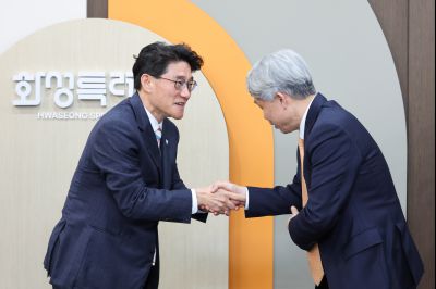 한국지역정보개발원 자료전환 감사패 수여식 0D0A3416_resize.jpg