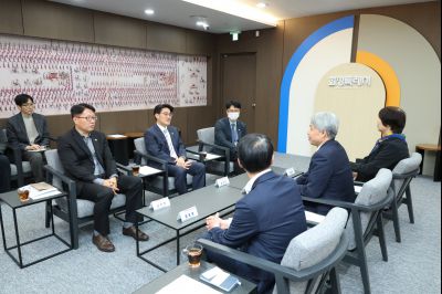 한국지역정보개발원 자료전환 감사패 수여식 0D0A3455_resize.jpg