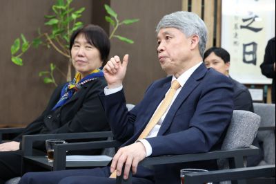 한국지역정보개발원 자료전환 감사패 수여식 0D0A4412_resize.jpg