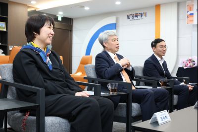 한국지역정보개발원 자료전환 감사패 수여식 0D0A4496_resize.jpg