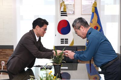 윤성진 제1부시장 화성동탄경찰서 방문 및 면담 C1KS8922_resize.JPG