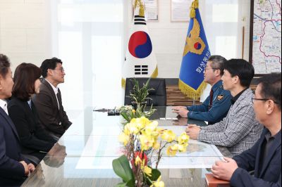 윤성진 제1부시장 화성동탄경찰서 방문 및 면담 C1KS8926_resize.JPG