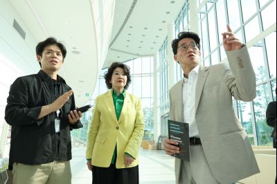 윤성진 제1부시장 화성문화관광재단 주요업무보고 및 동탄복합문화센터, 화성술의전당 현장방문 C1KS0060_resize.JPG