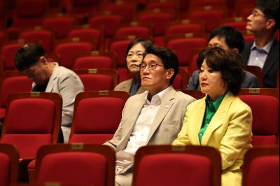 윤성진 제1부시장 화성문화관광재단 주요업무보고 및 동탄복합문화센터, 화성술의전당 현장방문 C1KS0094_resize.JPG