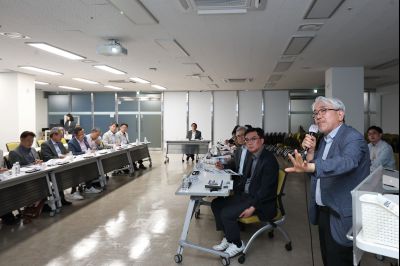 우주항공산업 킥오프 회의 C1KS2548_resize.JPG