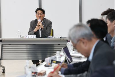 우주항공산업 킥오프 회의 C1KS2560_resize.JPG