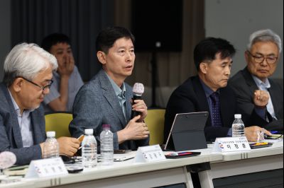 우주항공산업 킥오프 회의 C1KS2579_resize.JPG
