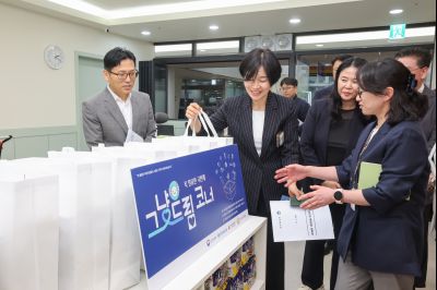 그냥드림 사업 보건복지부 제1차관 현장방문 0D0A5500_resize.jpg