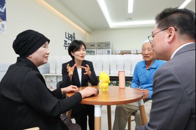 그냥드림 사업 보건복지부 제1차관 현장방문 0D0A5765_resize.jpg