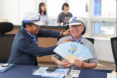 제16회 화성 뱃놀이 축제 1일차 조선통신사선 입항 환영식 0D0A7087_resize.jpg